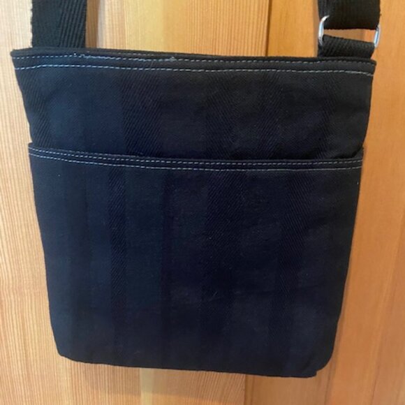 Thirty-one Black Cloth Cross Body Bag 11 L x 10.5 W - NWOT - Picture 5 of 6